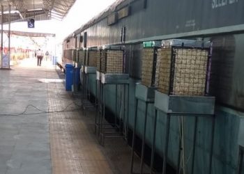 रेल्वे चे डबे झाले आता, कोरोना विलागिकरण कक्ष