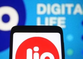 Jio चे स्वस्त आणि मस्त सिक्रेट प्लॅन, 3 GB डेटासोबत  Disney+ Hotstar
