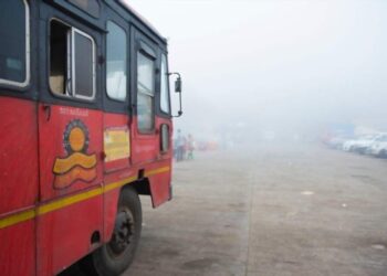 अजूनही गावकरी लालपरीच्या प्रतीक्षेत.